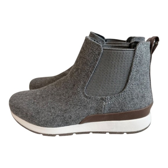 Born BOC Kara Wool Ankle Chelsea Boots Booties Grey Pull On Size 11 New - Picture 8 of 12